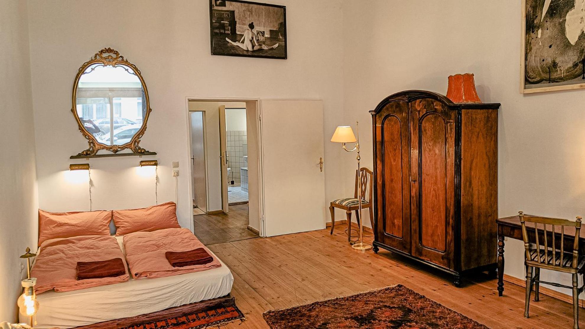 La Vie En Rose: Elegance And Art Appartement