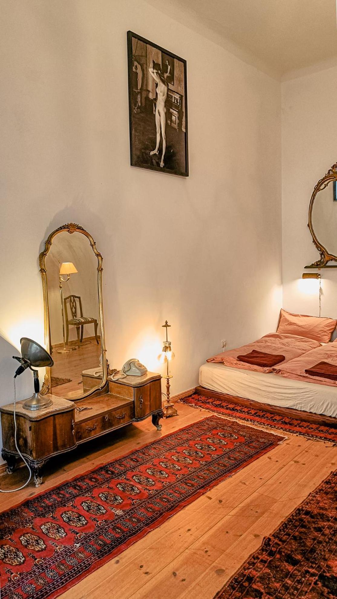 La Vie En Rose: Elegance And Art Appartement *