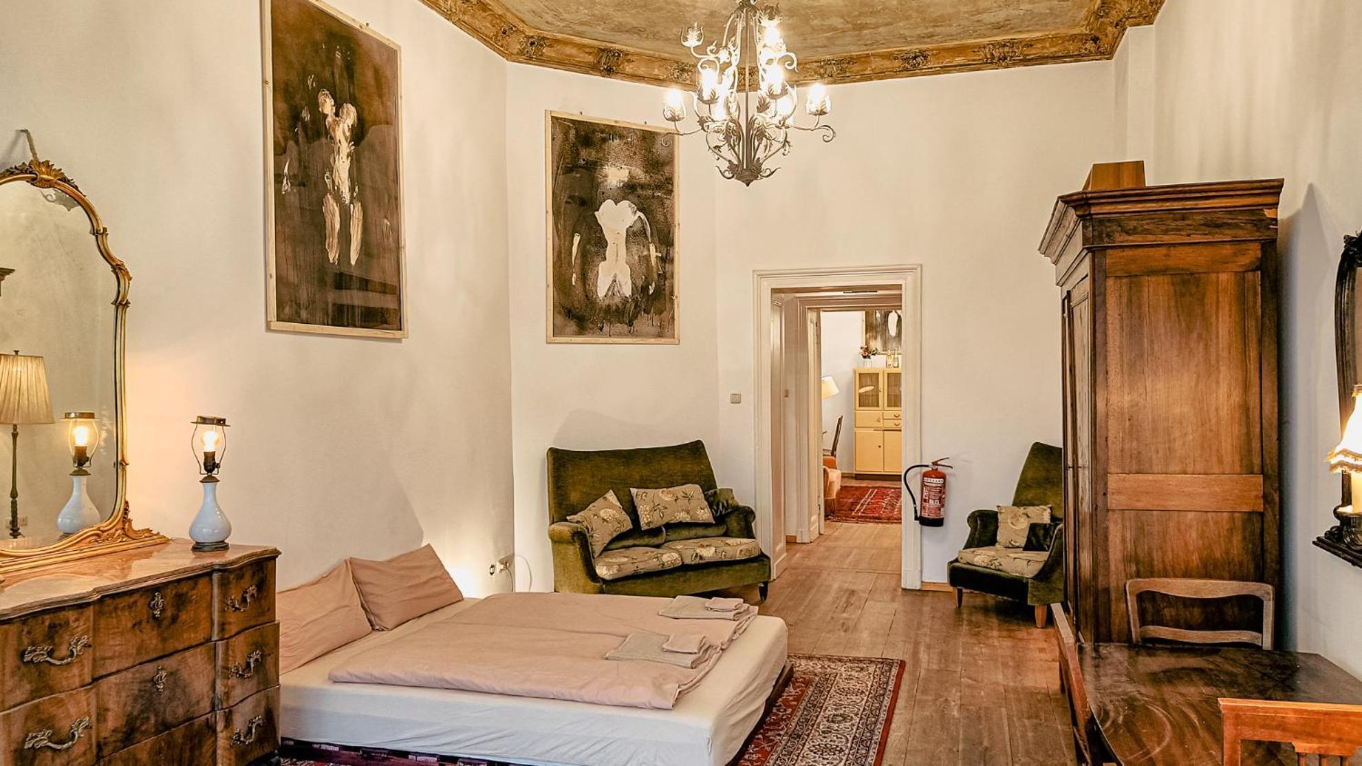 La Vie En Rose: Elegance And Art Appartement Berlijn